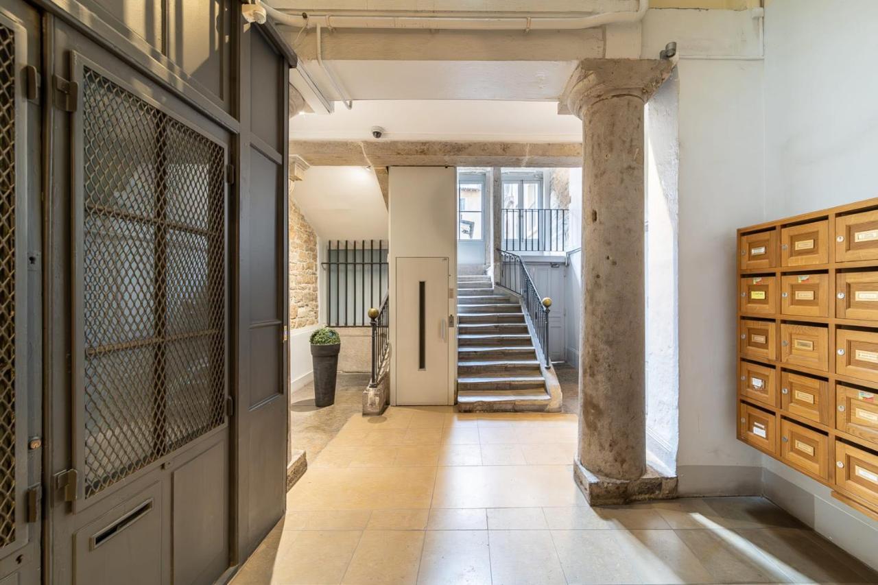 Les Suites De L'Opera - Apartment Ella For 4 People Лион Екстериор снимка