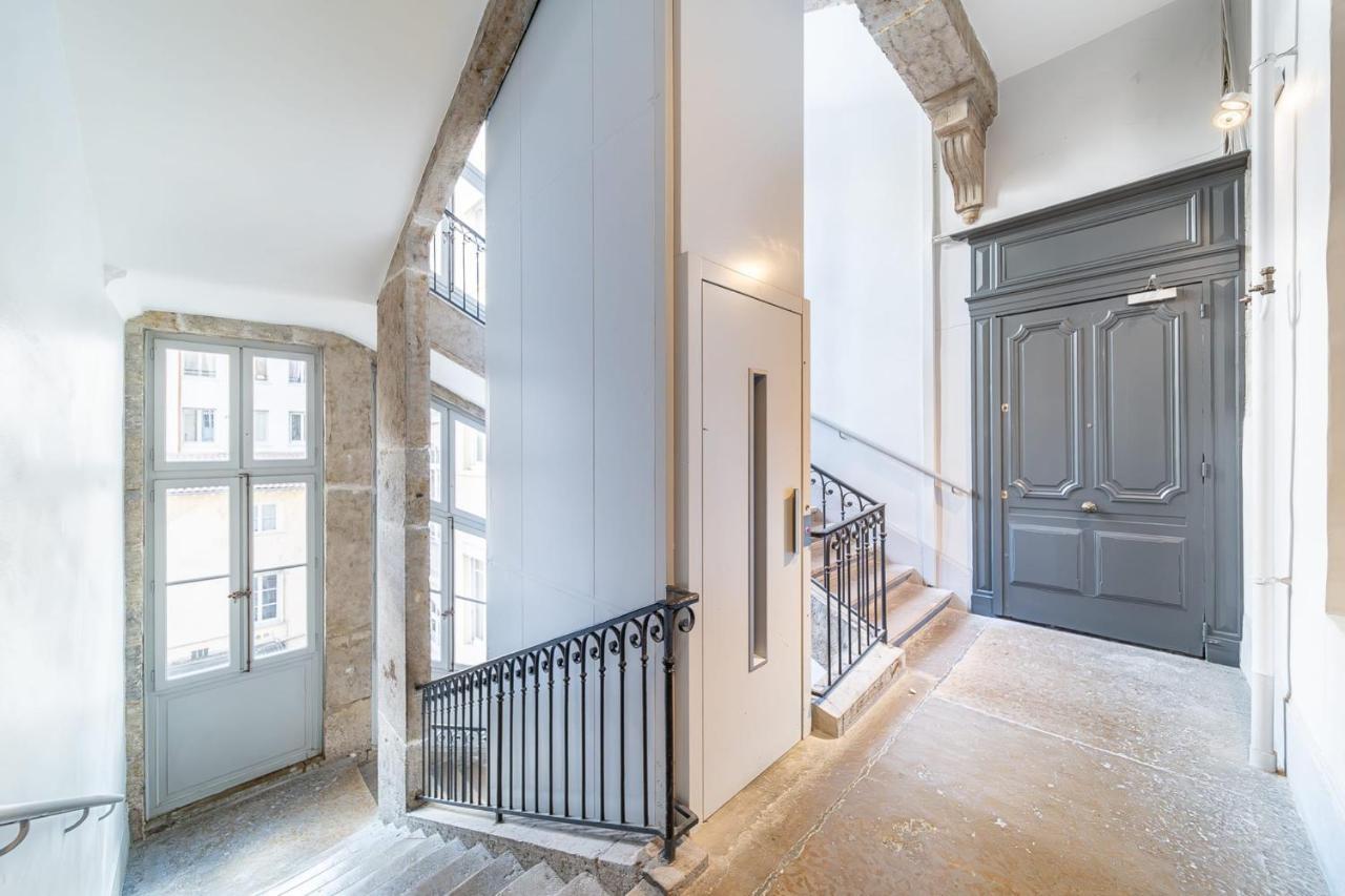 Les Suites De L'Opera - Apartment Ella For 4 People Лион Екстериор снимка